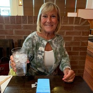 Meet your Posher, Donna